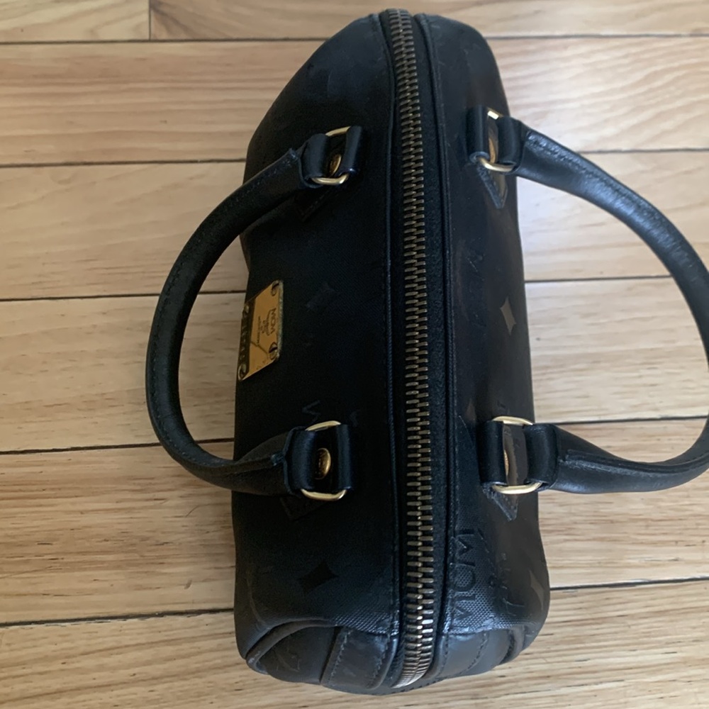 MCM- Authentic 🍀 RARE EUC! Pristine! Vintage Visetos Nylon Mini Boston Satchel - Picture 8 of 10